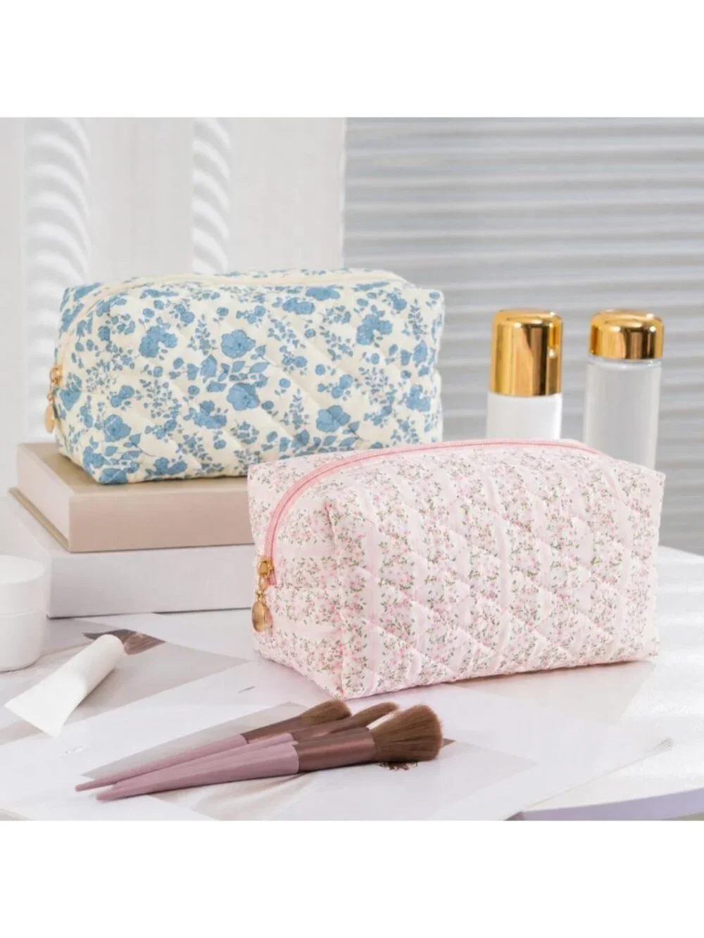 4PCS Aesthetic Makeup Bag Set - Quilted Travel Toiletry & Cosmetic Organizer